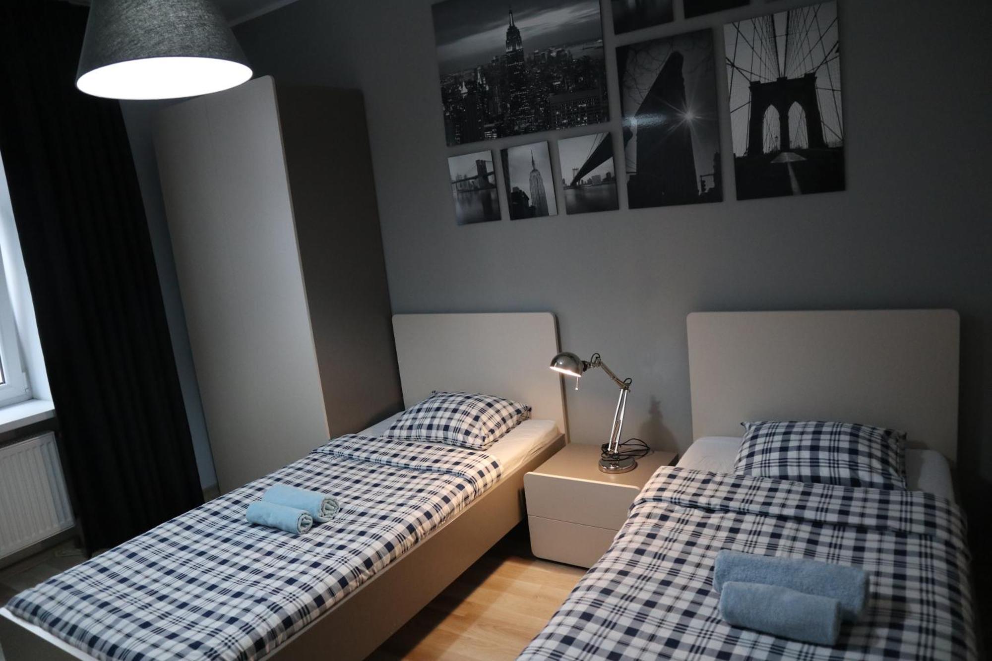 Mimosa Rooms Poznan Bagian luar foto