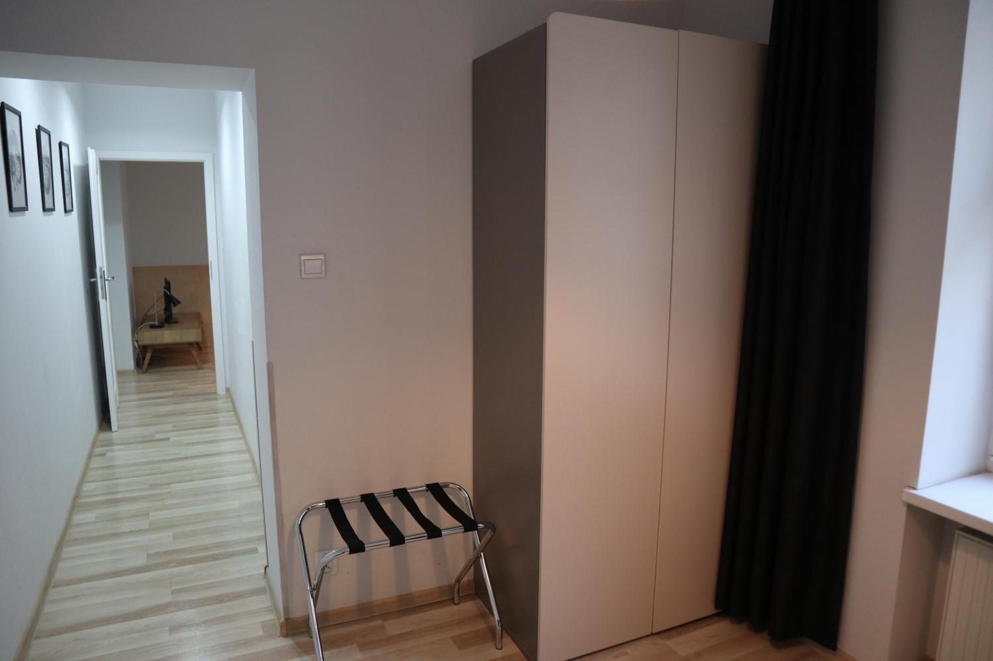 Mimosa Rooms Poznan Bagian luar foto